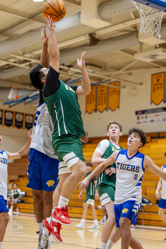 20251018-Edison JV Basketball-31381 - edited
