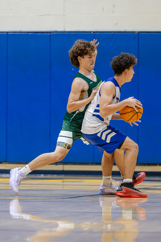 20251018-Edison JV Basketball-31555 - edited