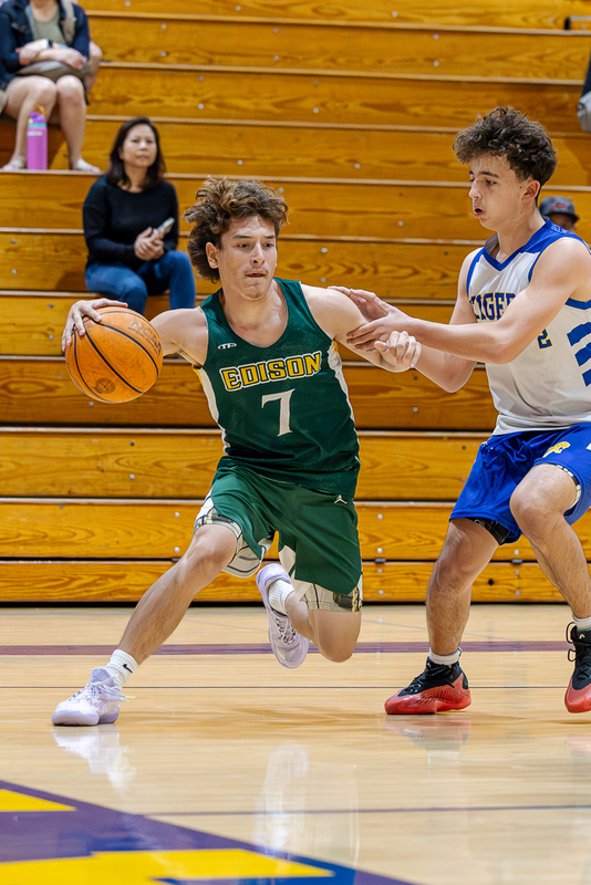 20251018-Edison JV Basketball-31591 - edited